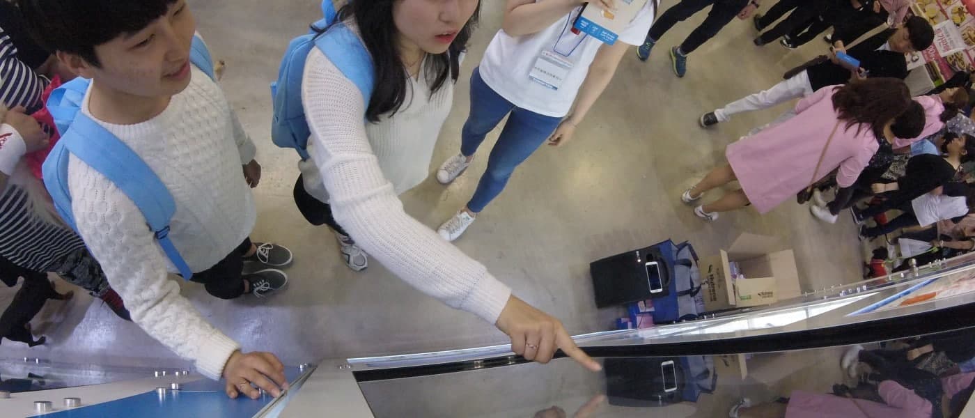 티아이디(TID) 렌탈머신 출시 기념 영상 및 사람들의 시선