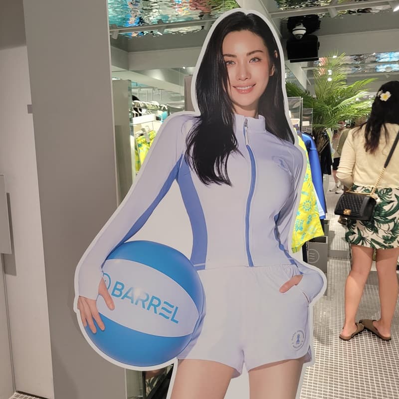 너는 어떤 여름 휴가를 꿈꾸니? 배럴 팝업스토어 블루 스웰 리조트 성수동 팝업스토어